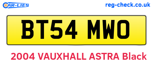 BT54MWO are the vehicle registration plates.