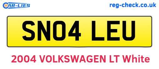 SN04LEU are the vehicle registration plates.
