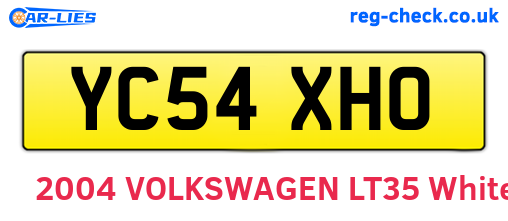 YC54XHO are the vehicle registration plates.
