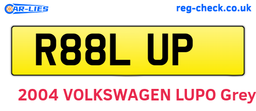 R88LUP are the vehicle registration plates.