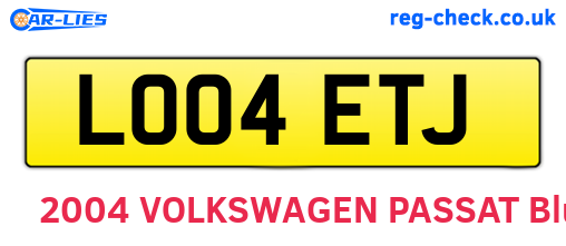 LO04ETJ are the vehicle registration plates.