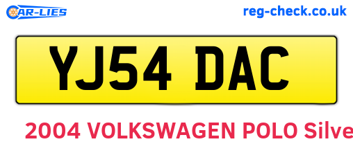 YJ54DAC are the vehicle registration plates.