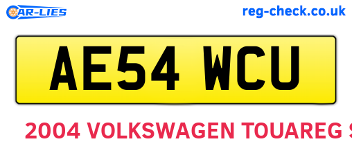 AE54WCU are the vehicle registration plates.