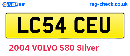 LC54CEU are the vehicle registration plates.