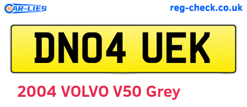 DN04UEK are the vehicle registration plates.
