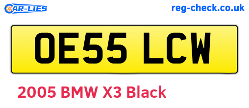 OE55LCW are the vehicle registration plates.