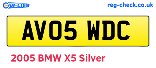 AV05WDC are the vehicle registration plates.