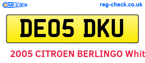 DE05DKU are the vehicle registration plates.