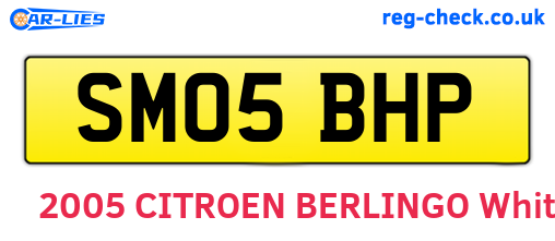SM05BHP are the vehicle registration plates.
