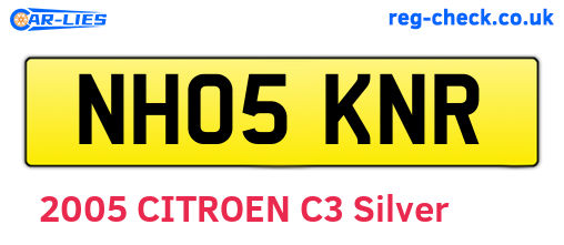 NH05KNR are the vehicle registration plates.