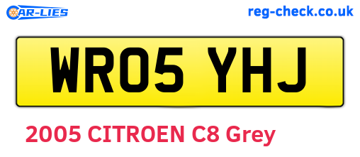 WR05YHJ are the vehicle registration plates.