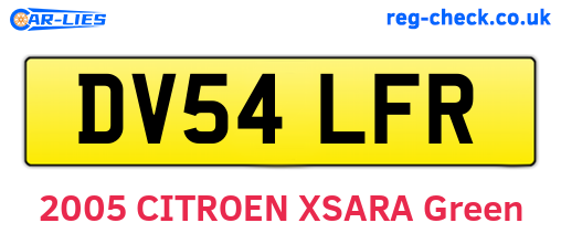 DV54LFR are the vehicle registration plates.