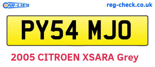PY54MJO are the vehicle registration plates.