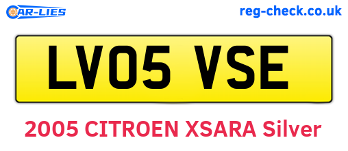 LV05VSE are the vehicle registration plates.
