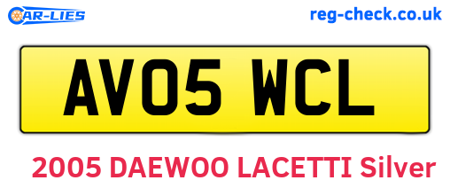 AV05WCL are the vehicle registration plates.