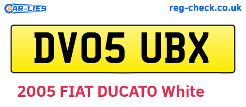 DV05UBX are the vehicle registration plates.