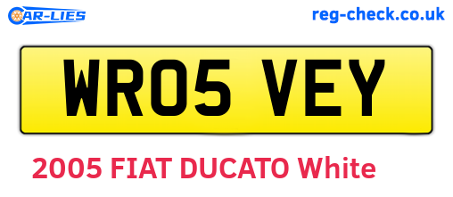 WR05VEY are the vehicle registration plates.