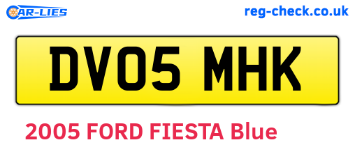DV05MHK are the vehicle registration plates.