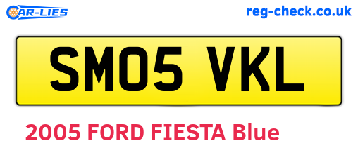 SM05VKL are the vehicle registration plates.