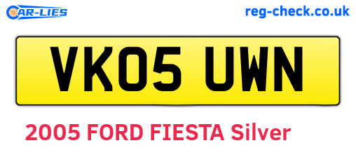 VK05UWN are the vehicle registration plates.