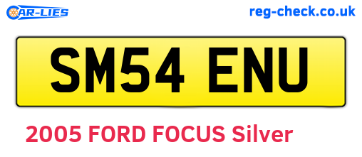 SM54ENU are the vehicle registration plates.