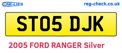 ST05DJK are the vehicle registration plates.