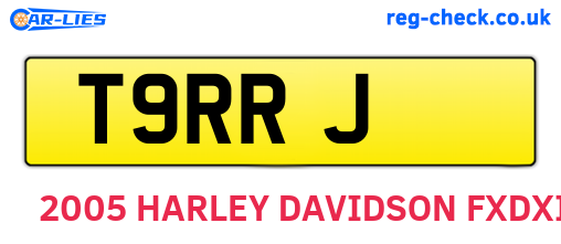 T9RRJ are the vehicle registration plates.