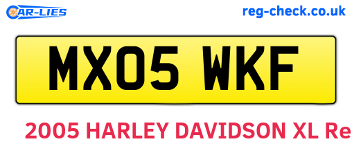 MX05WKF are the vehicle registration plates.