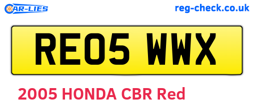 RE05WWX are the vehicle registration plates.