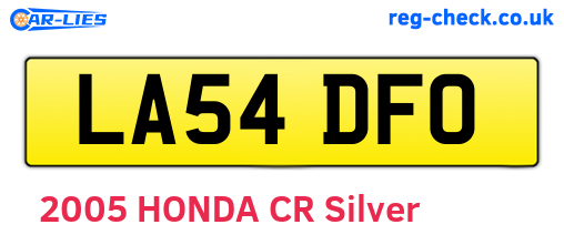 LA54DFO are the vehicle registration plates.