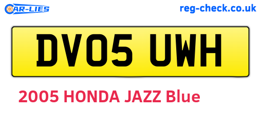 DV05UWH are the vehicle registration plates.