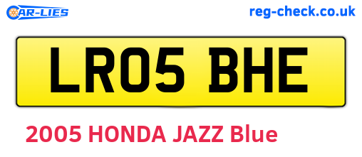 LR05BHE are the vehicle registration plates.