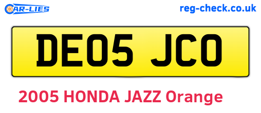 DE05JCO are the vehicle registration plates.