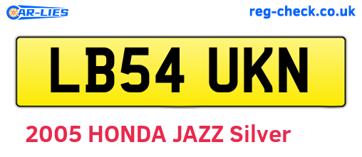LB54UKN are the vehicle registration plates.