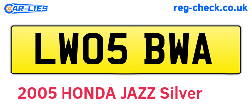 LW05BWA are the vehicle registration plates.