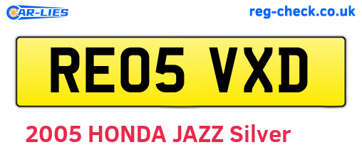RE05VXD are the vehicle registration plates.