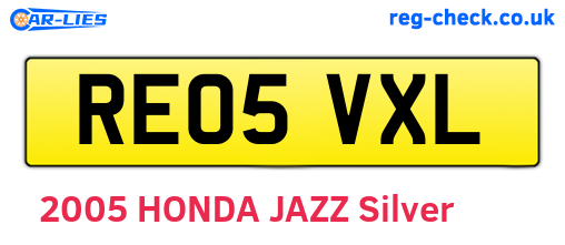 RE05VXL are the vehicle registration plates.