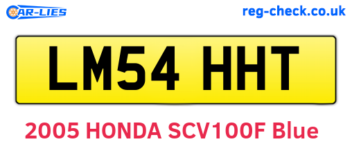 LM54HHT are the vehicle registration plates.