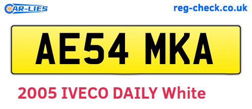 AE54MKA are the vehicle registration plates.