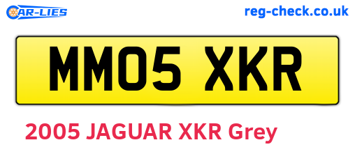 MM05XKR are the vehicle registration plates.