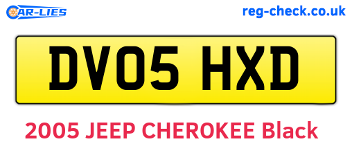 DV05HXD are the vehicle registration plates.