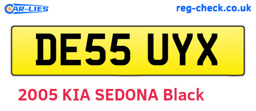 DE55UYX are the vehicle registration plates.