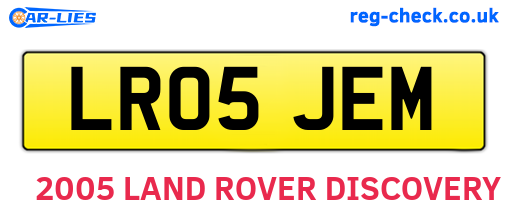 LR05JEM are the vehicle registration plates.