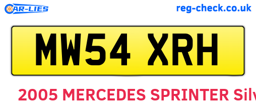 MW54XRH are the vehicle registration plates.