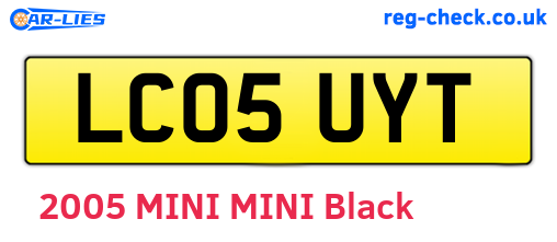 LC05UYT are the vehicle registration plates.