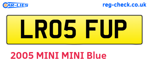 LR05FUP are the vehicle registration plates.