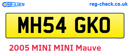 MH54GKO are the vehicle registration plates.