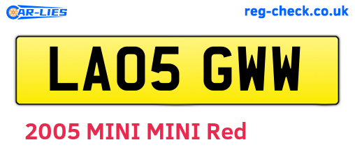 LA05GWW are the vehicle registration plates.
