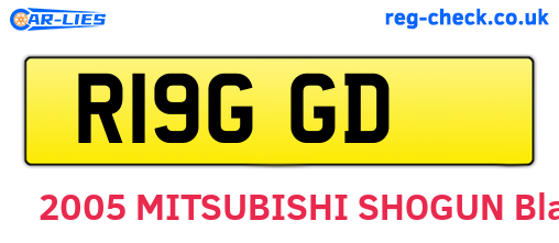 R19GGD are the vehicle registration plates.