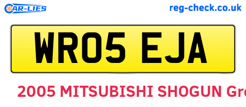 WR05EJA are the vehicle registration plates.